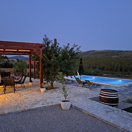 Guest House "The View" - With A Pool Donje Polje المظهر الخارجي الصورة