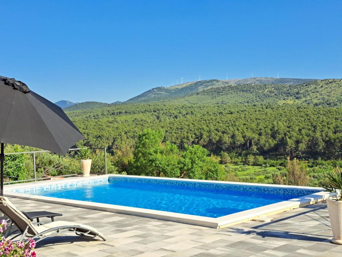Guest House "The View" - With A Pool Donje Polje المظهر الخارجي الصورة