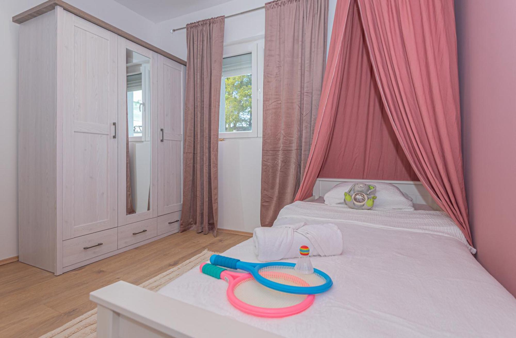 Guest House "The View" - With A Pool Donje Polje المظهر الخارجي الصورة